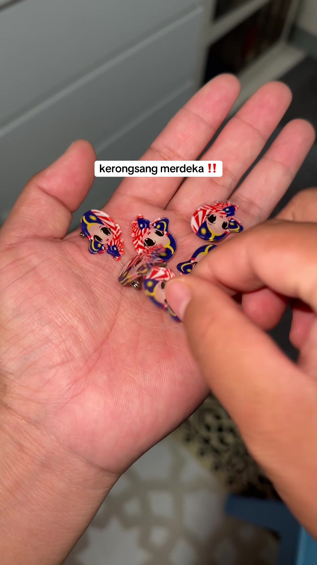 @𝐟𝐫𝐬
