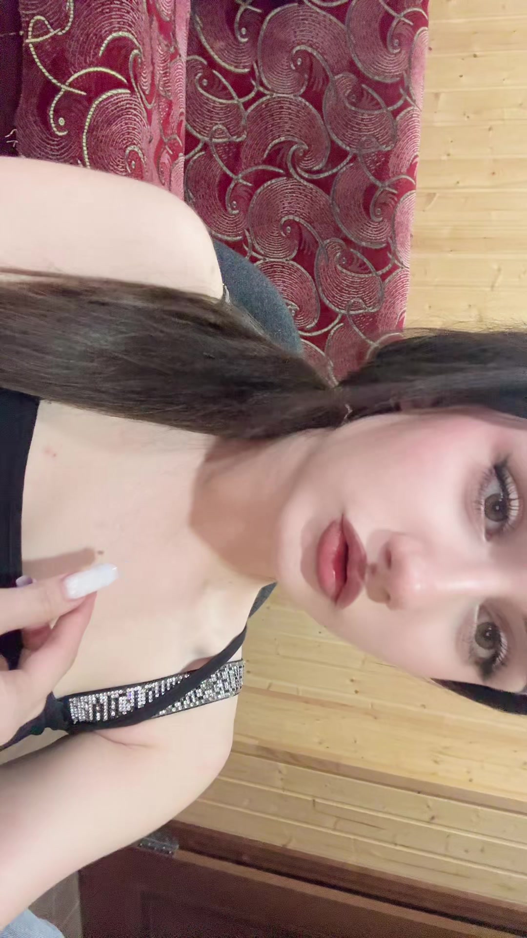 @noooiy