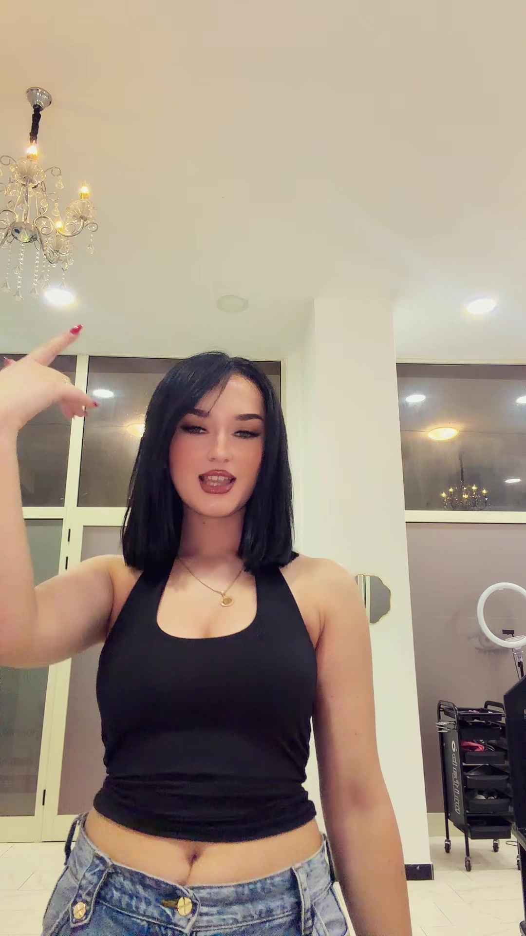 @♉️