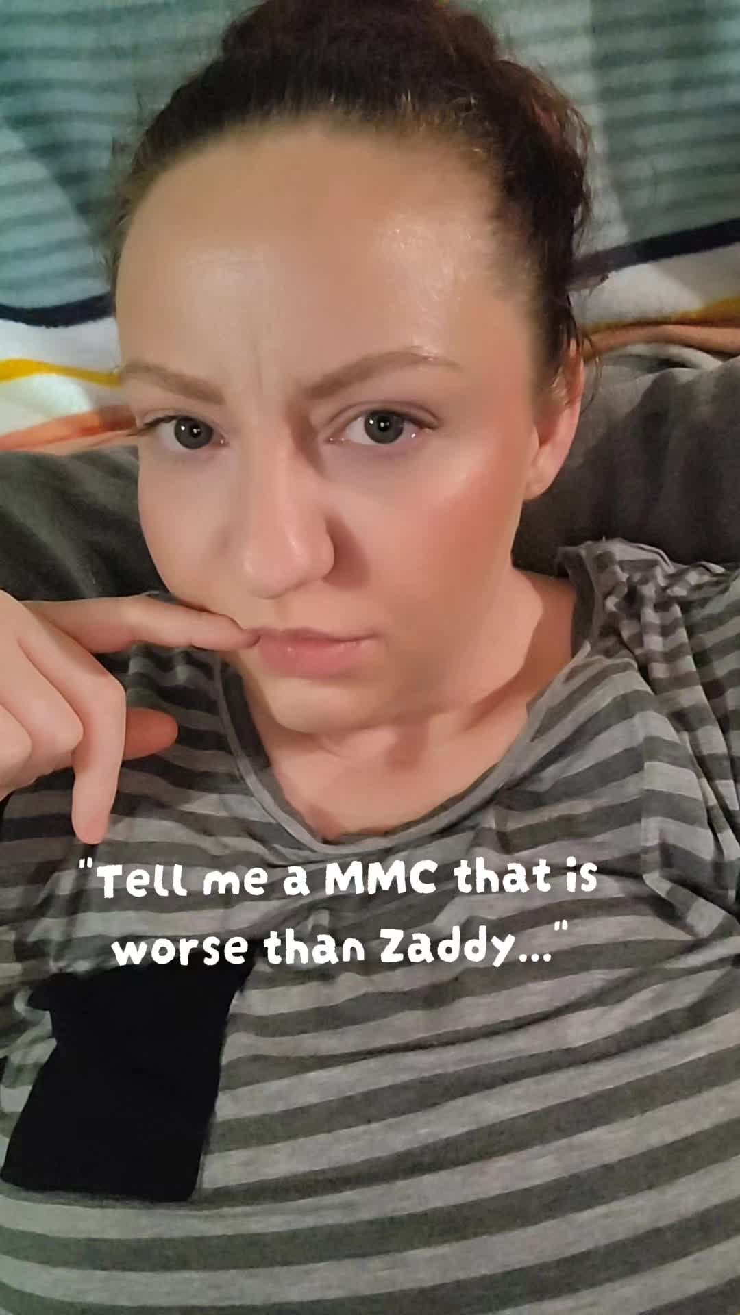 @NurseKyReads 🩺📚🖤