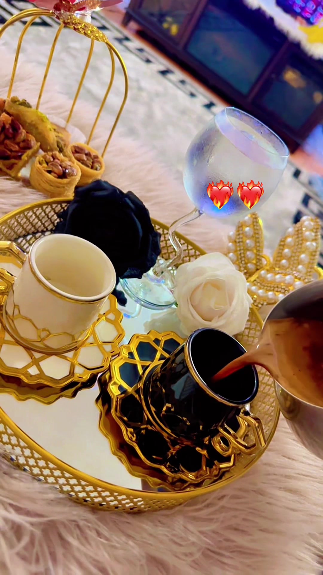 @إيلــــــ ٰ ٌ🎀 ٌ ٰ ــــين