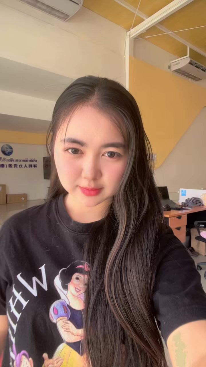@พลอยไง🇹🇭🇲🇲(6.6M)