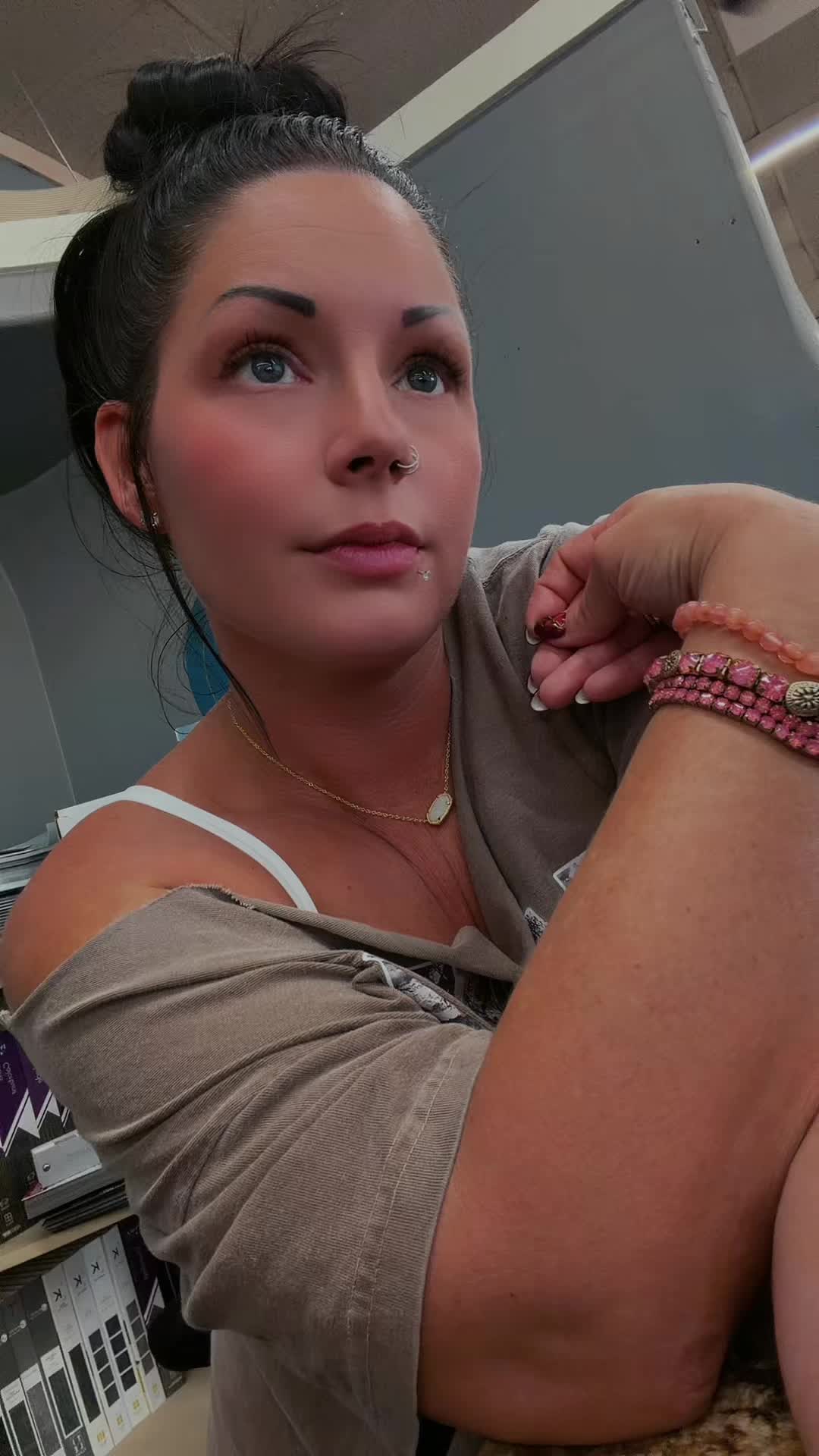 @ASHLEYH
