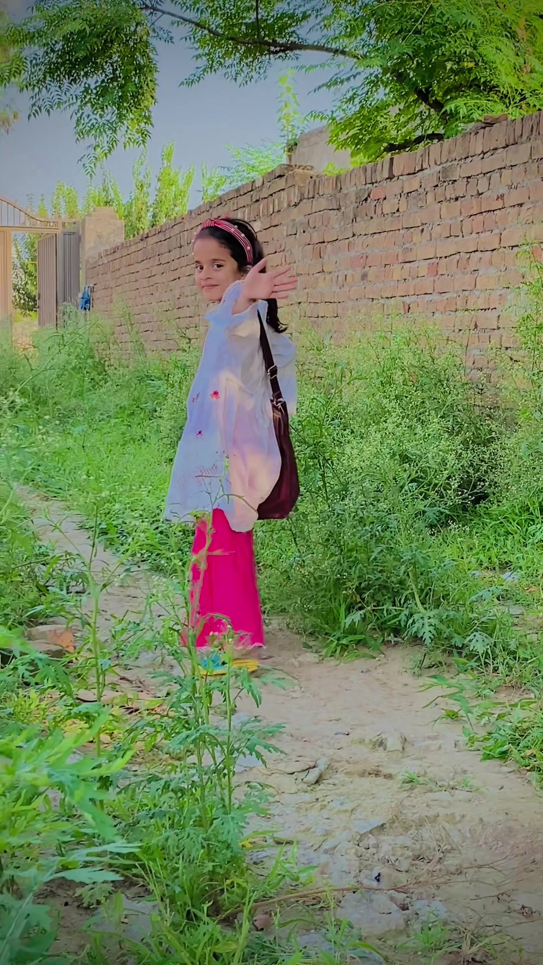 @پڑھال آلے ۔🦋🥀