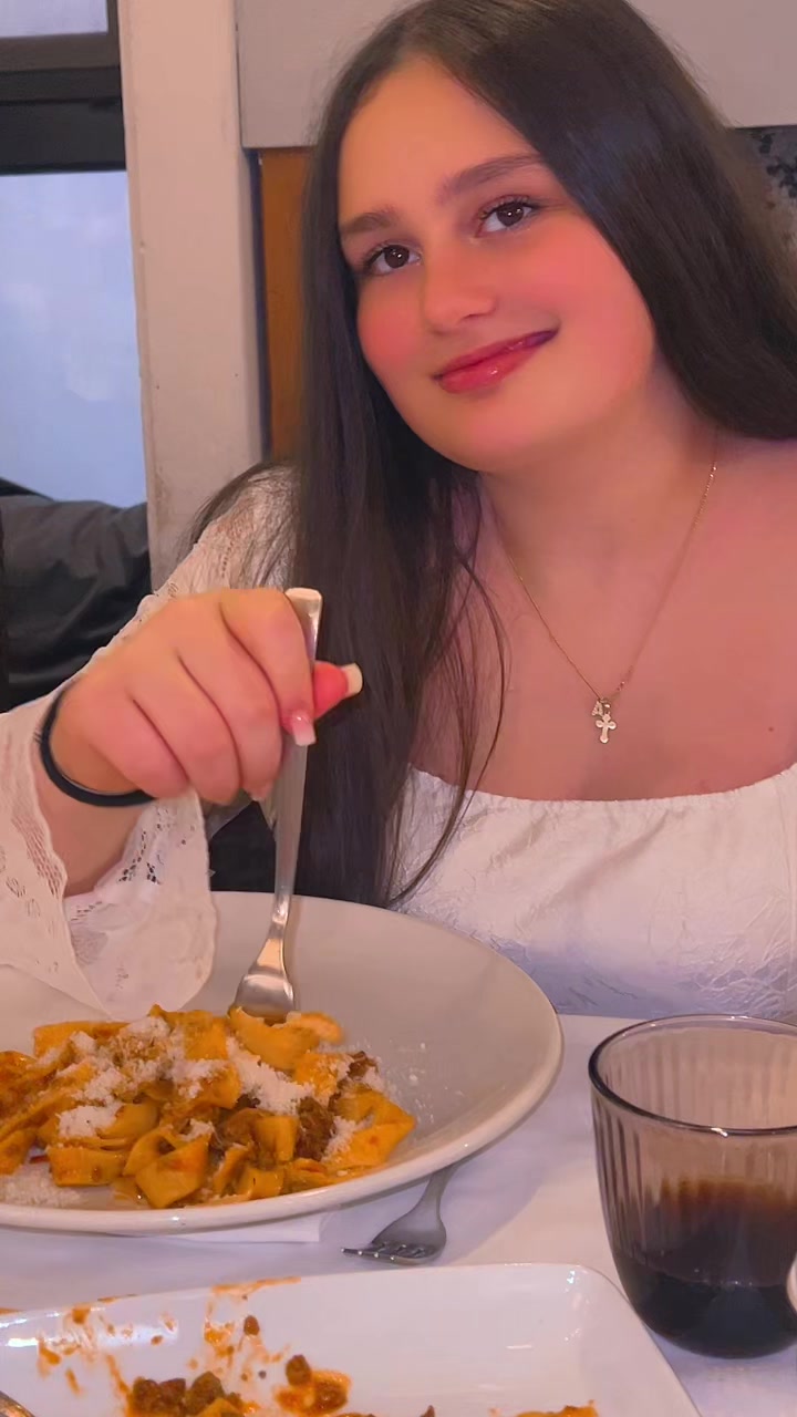 @AnNa Pjetri