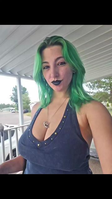 @BaddieWbrainrot