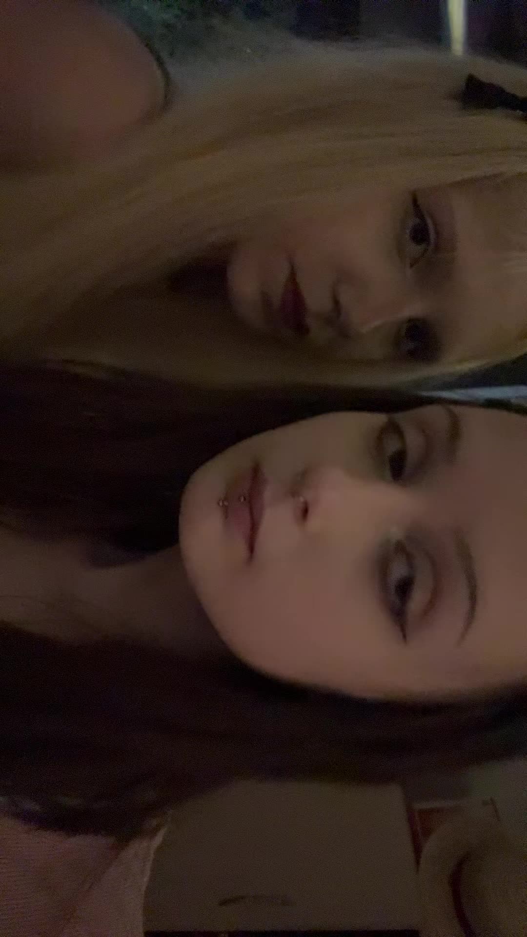 @naomi