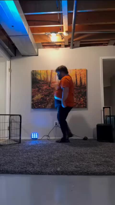 @KiKiLV67/$KelliHickey