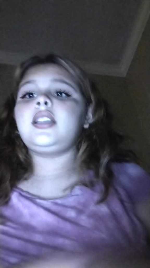 @bella