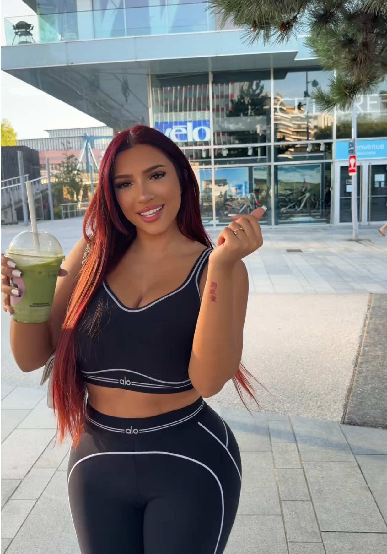 @mel.popsss