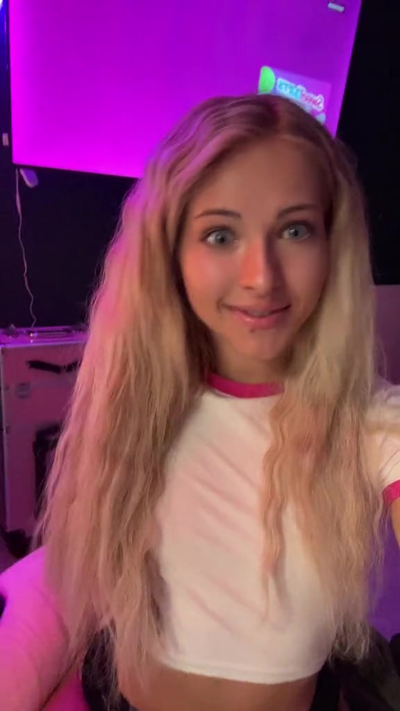 @lolajean18xo0