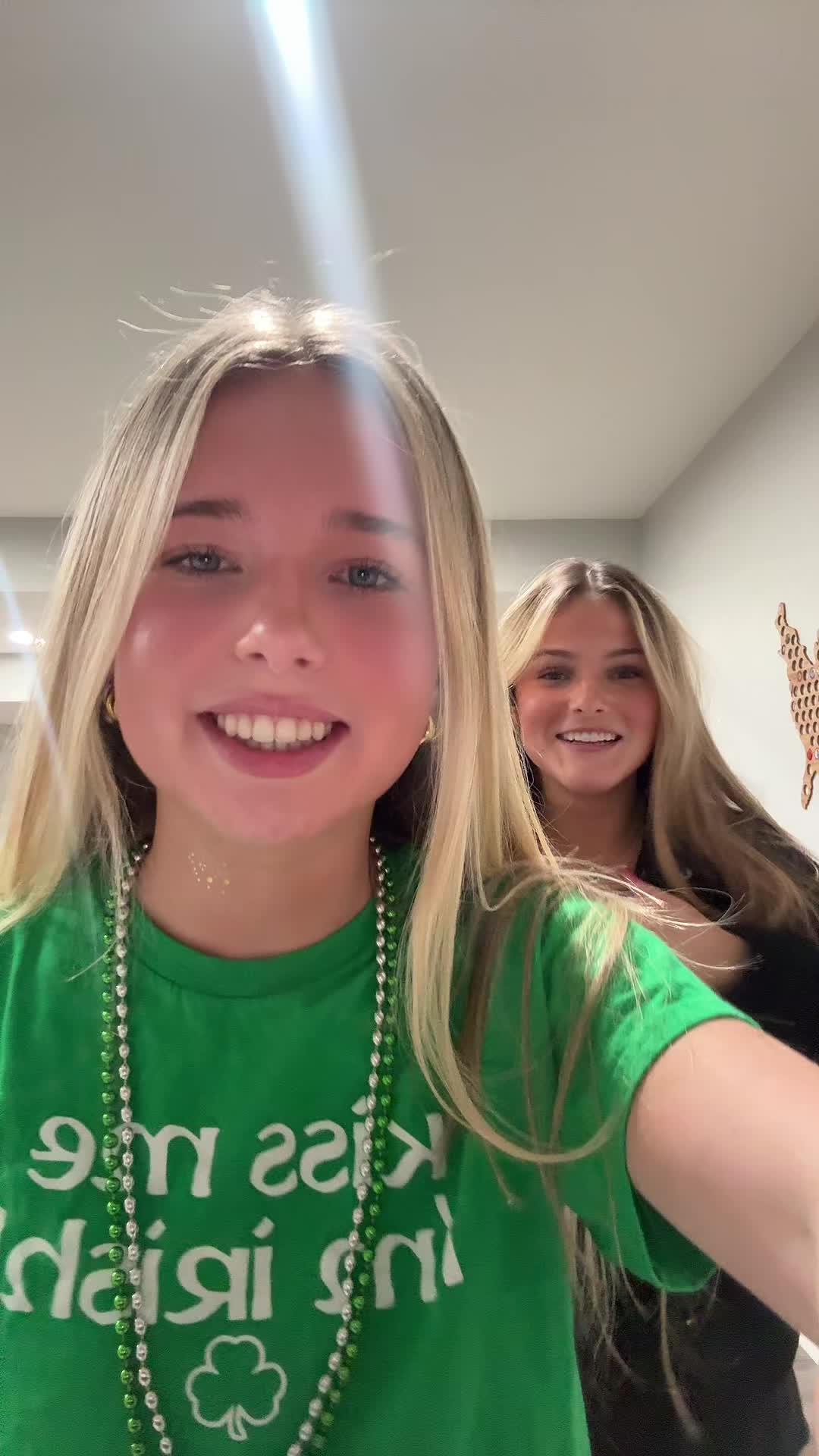 @poppy_hill_