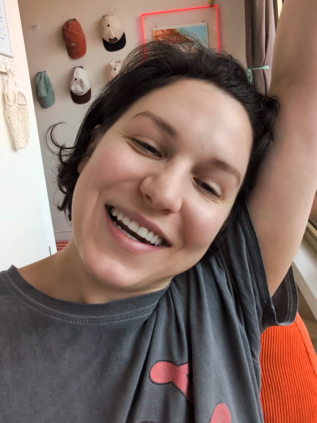 @T
