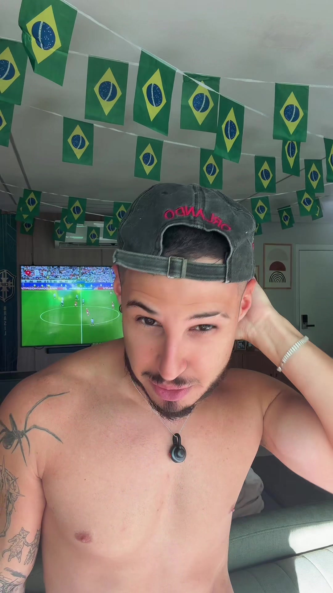 @Vilhena