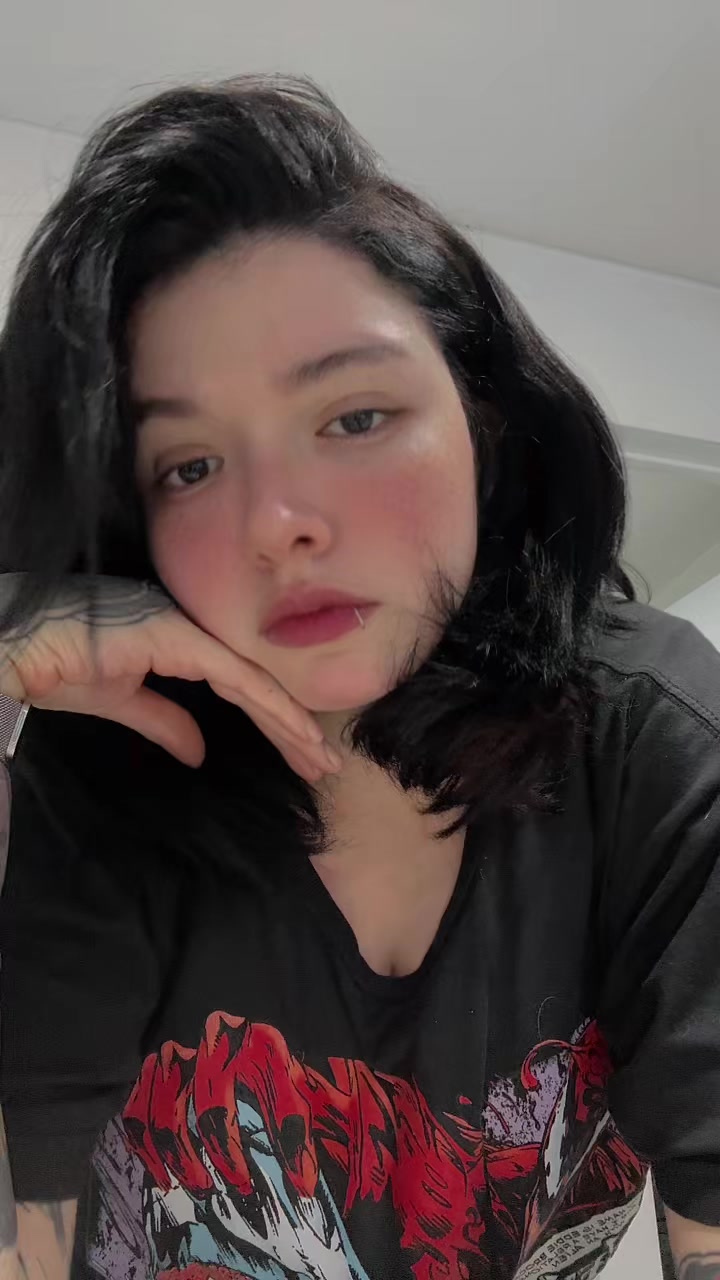 @Hana