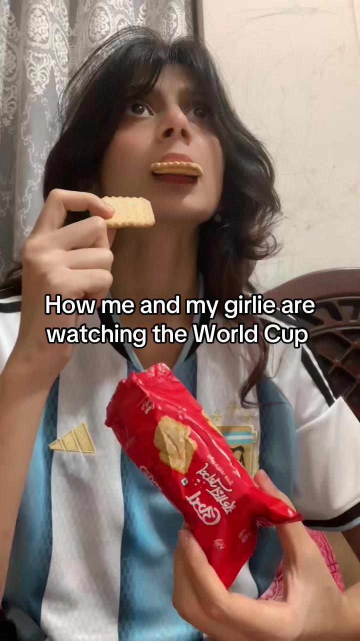 @v_v