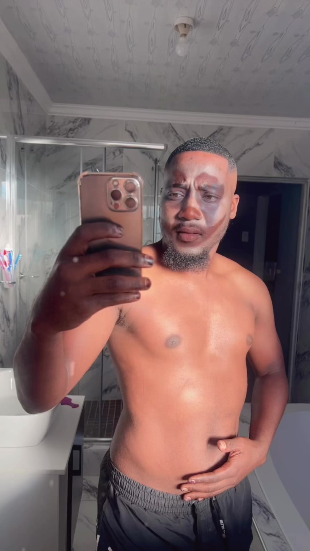 @Thapelo_Ntloane66