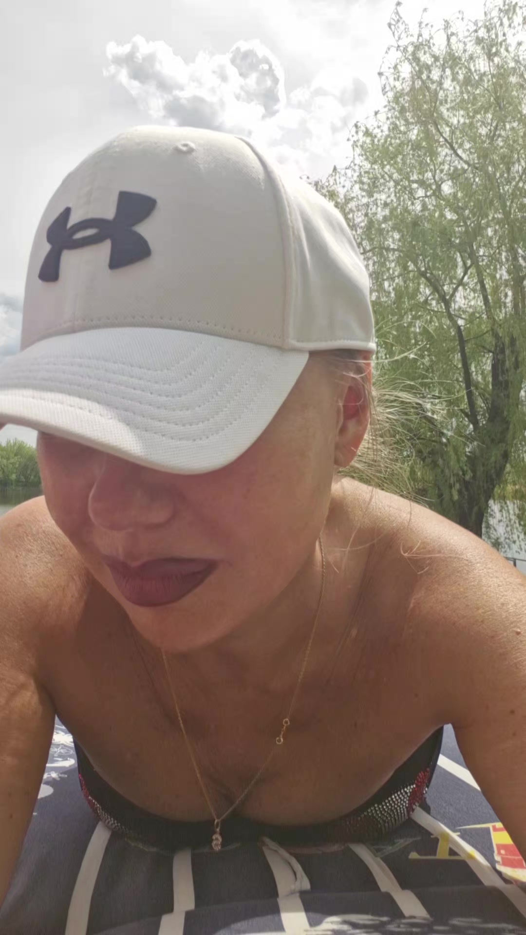 @Елена