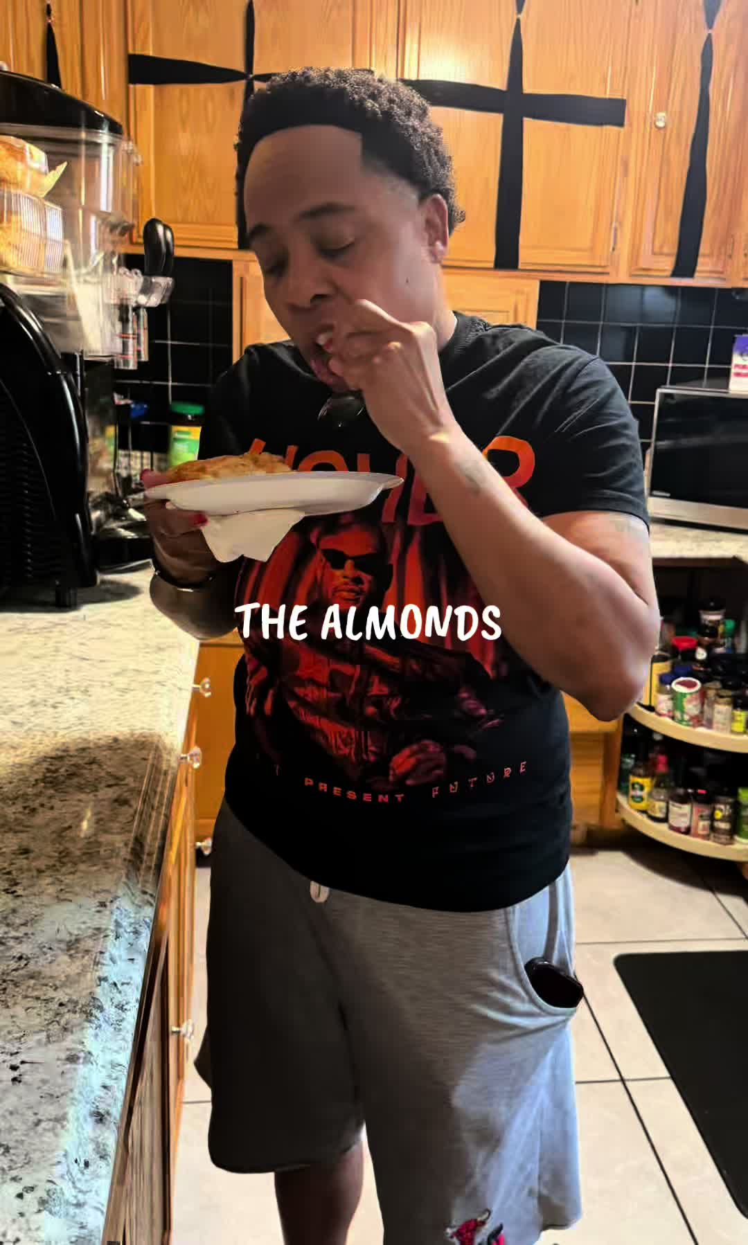 @MzKimberlyAlmond