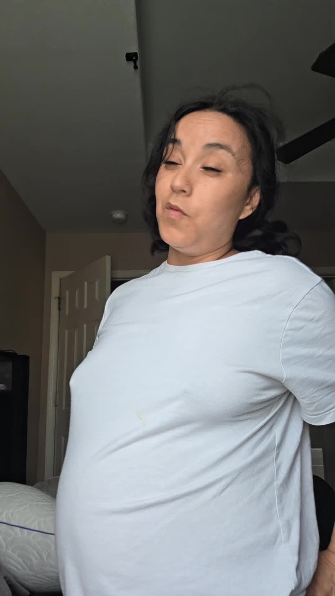 @Ask_Ashley479