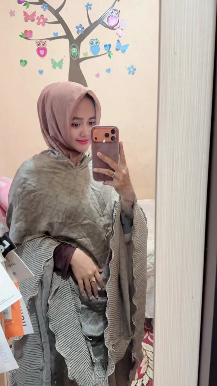 @Hello.Putri ๐
