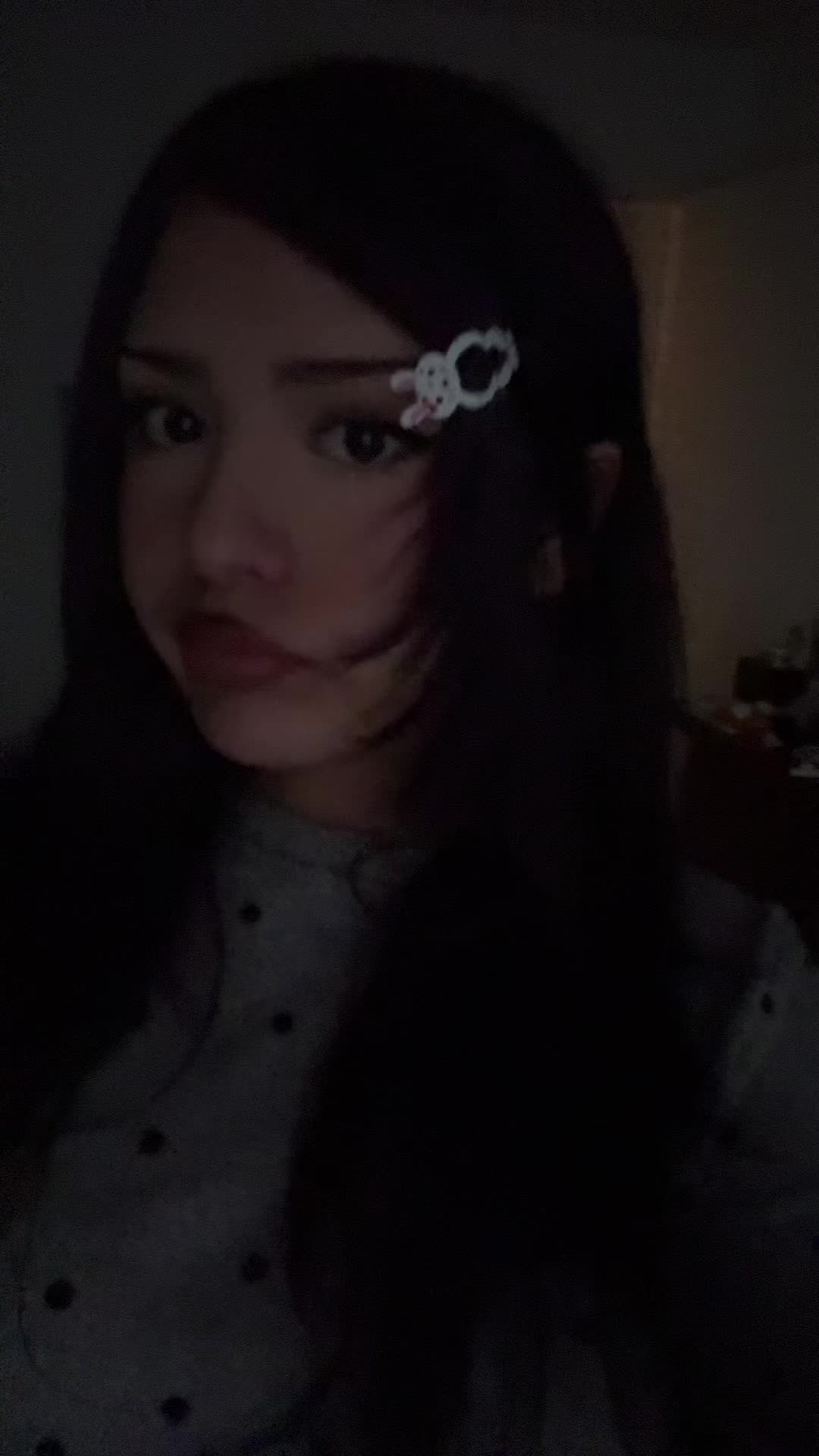 @:3