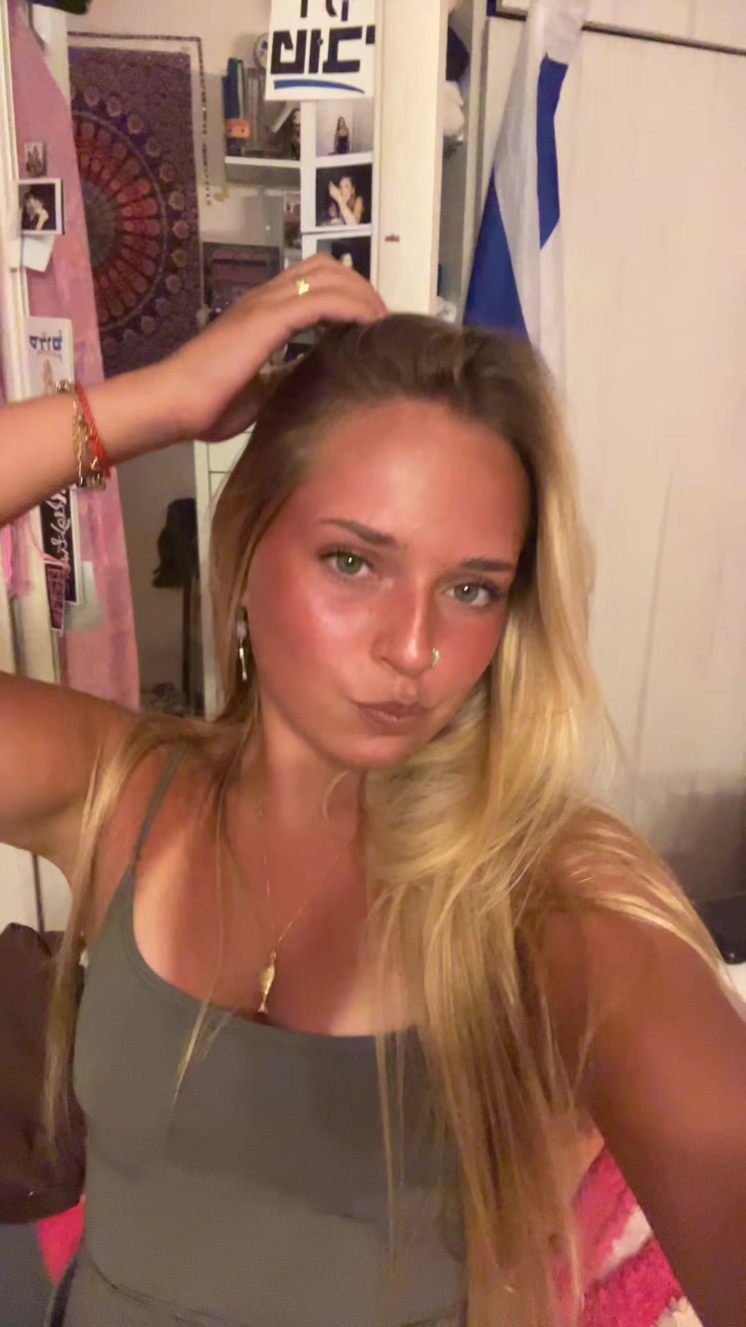 @Eliana