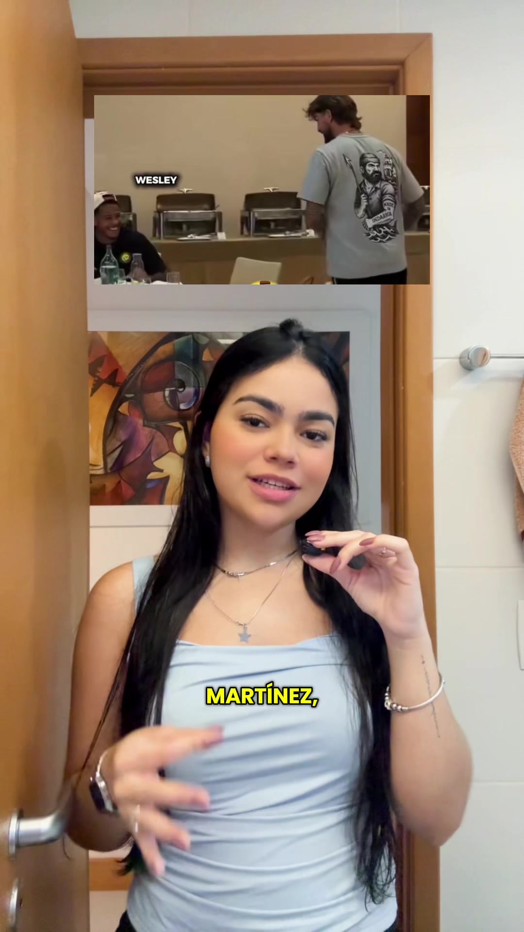 @Julia Calabria