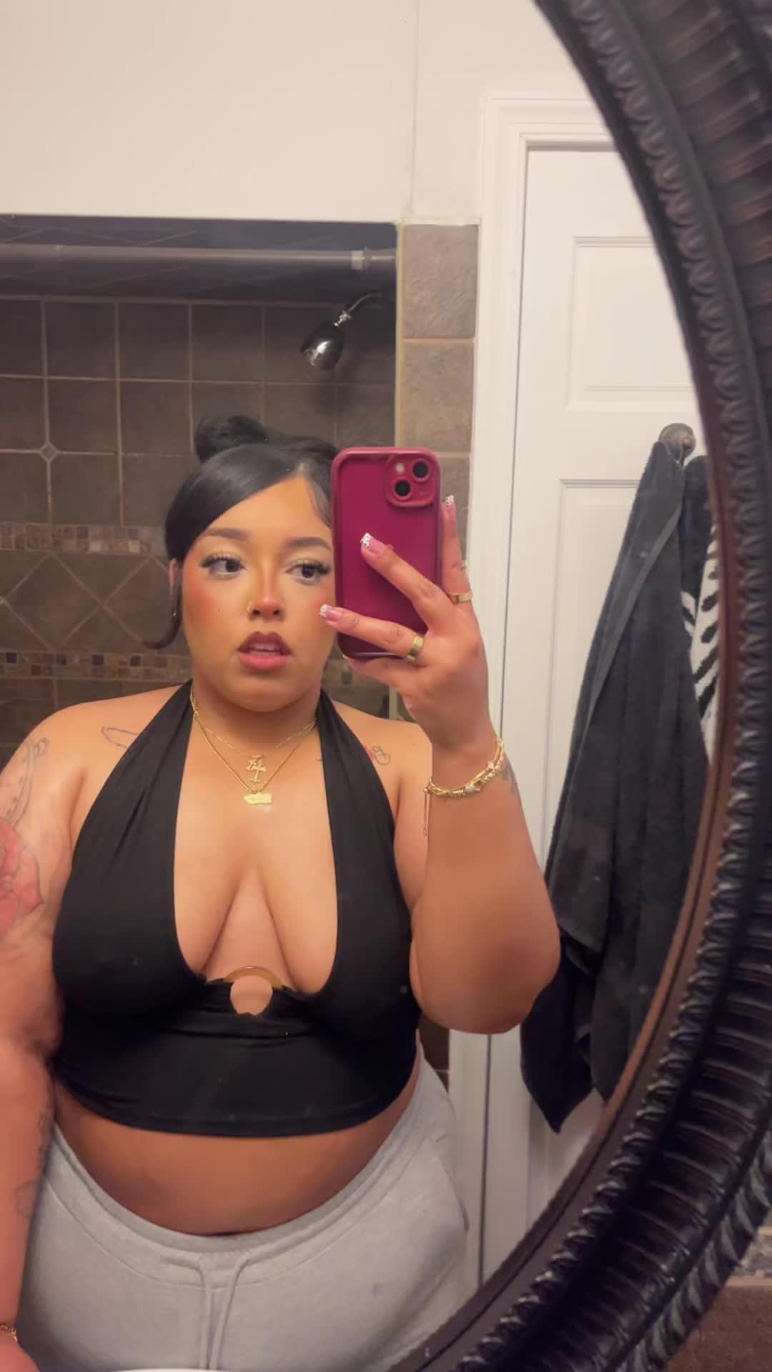 @Michelle🖤🇵🇷🕷️