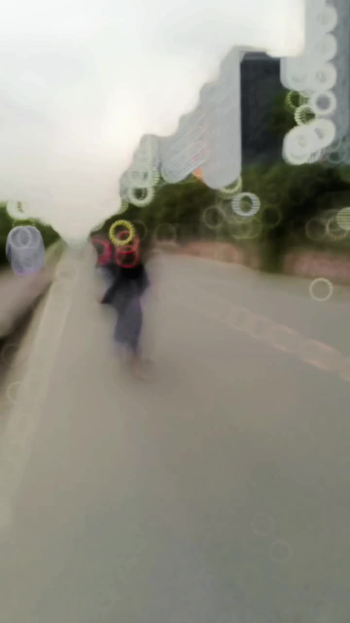 @- রহস্যময়ী