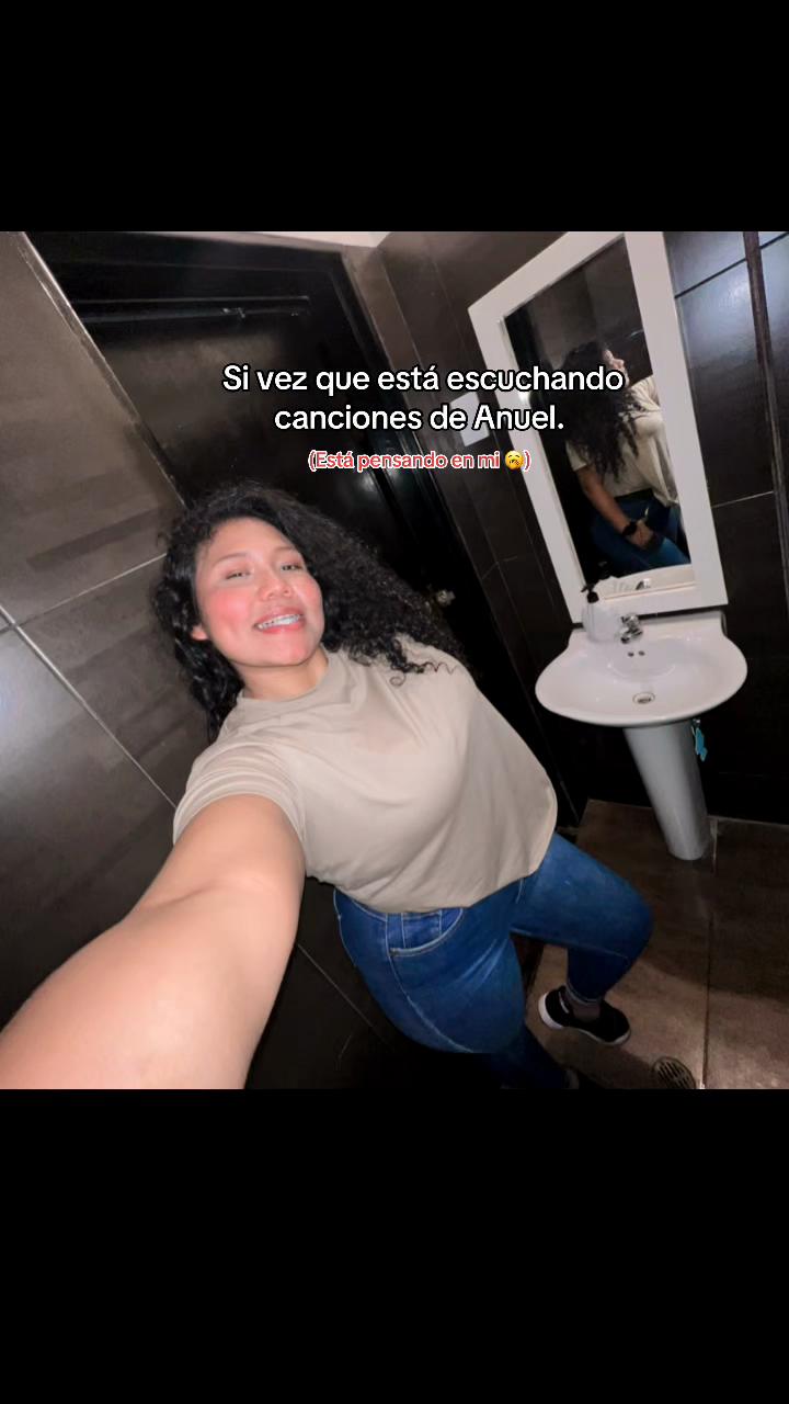 @Mar&iacute;a Paula🌸