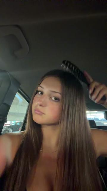 @babyyraebae