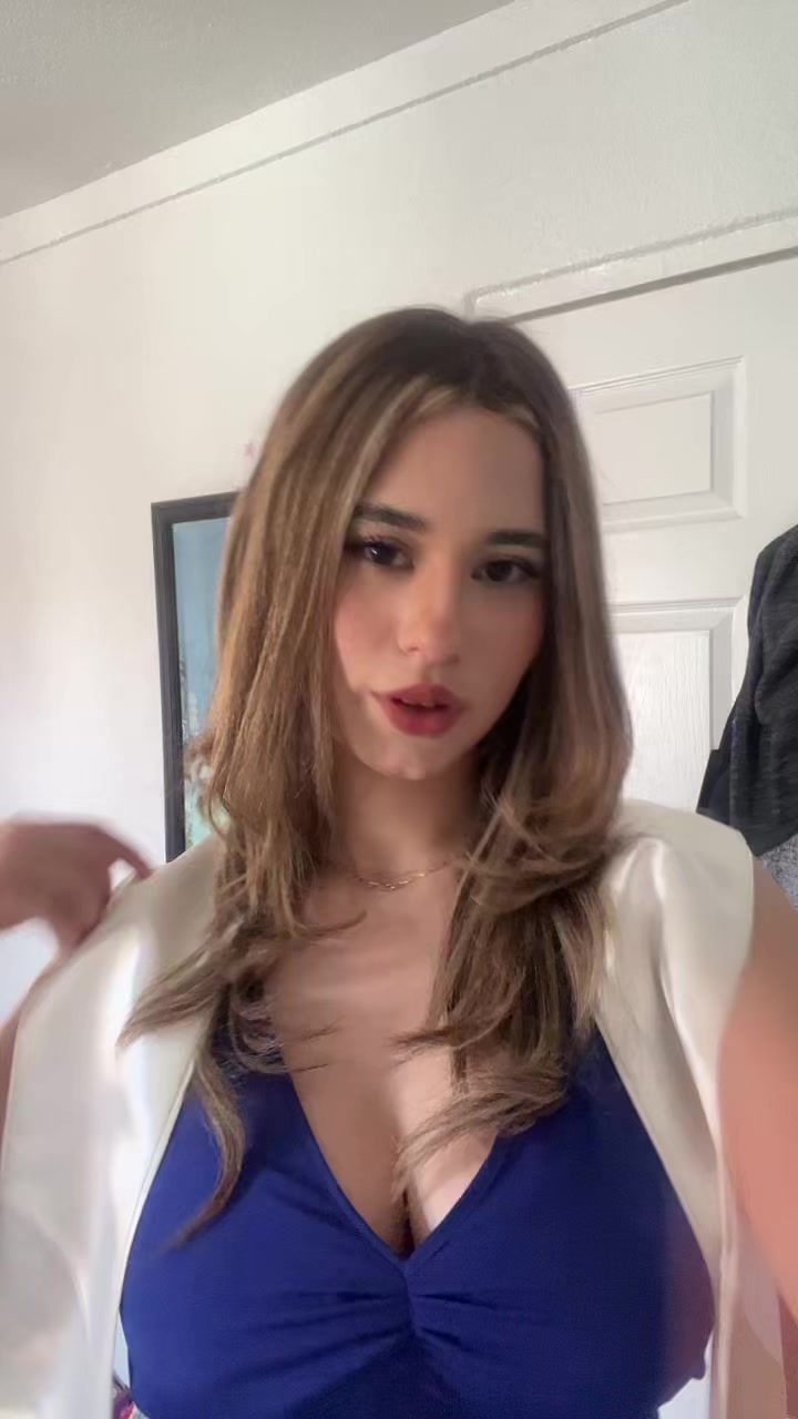 @𝓔𝔃𝓮𝓵𝓲𝓷 🐈