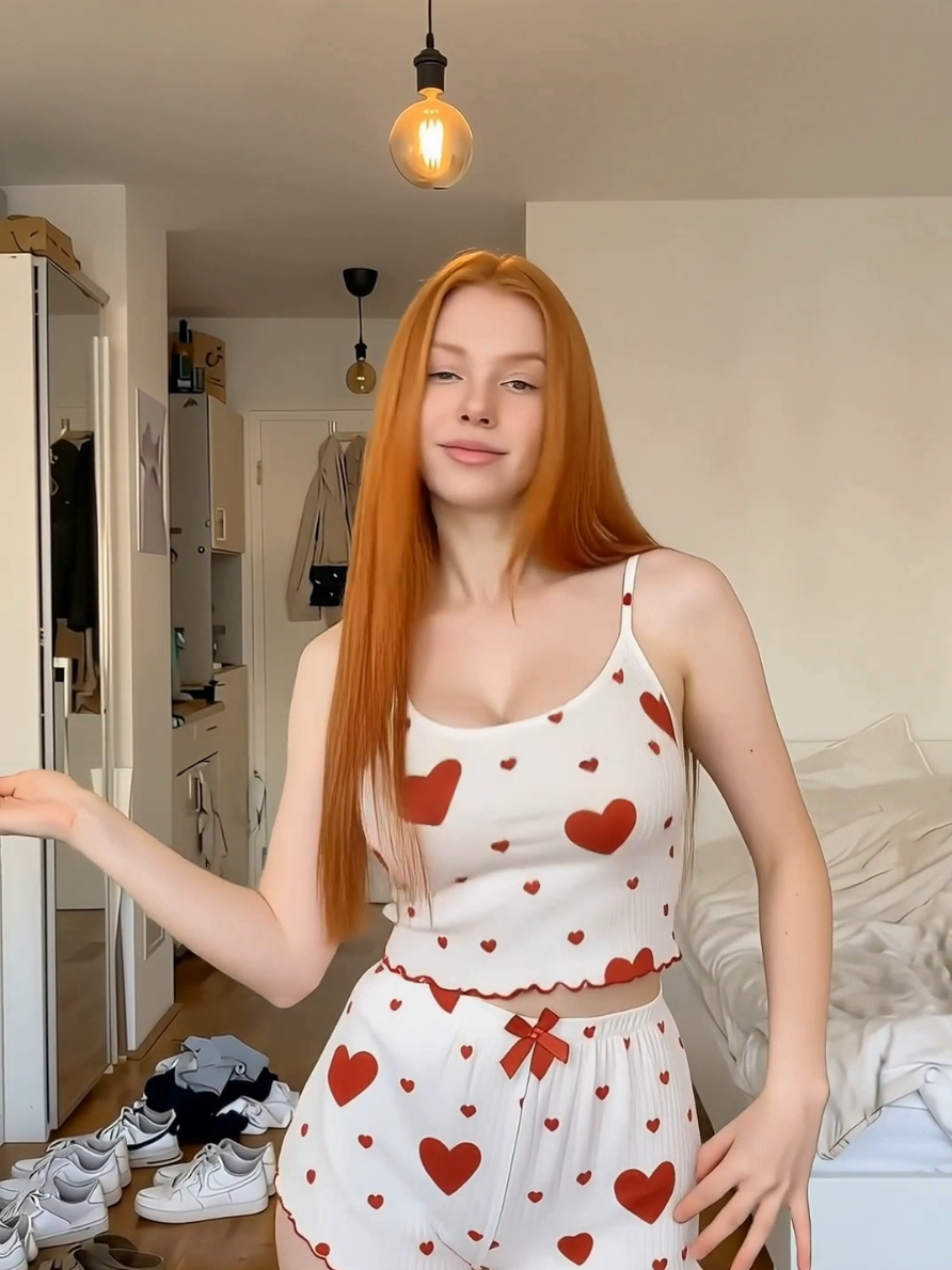 @Julya
