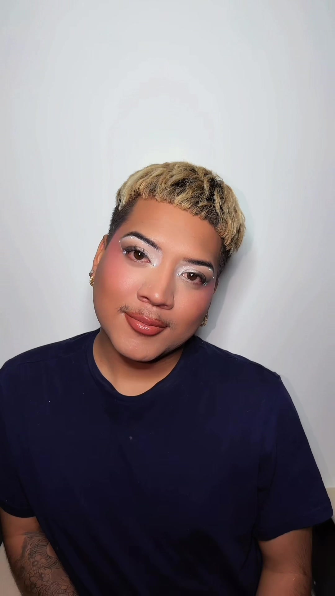 @MakeupByLuis