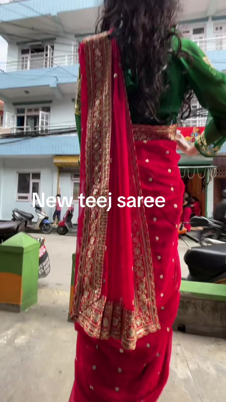 @Bhumika (bhumee collection)