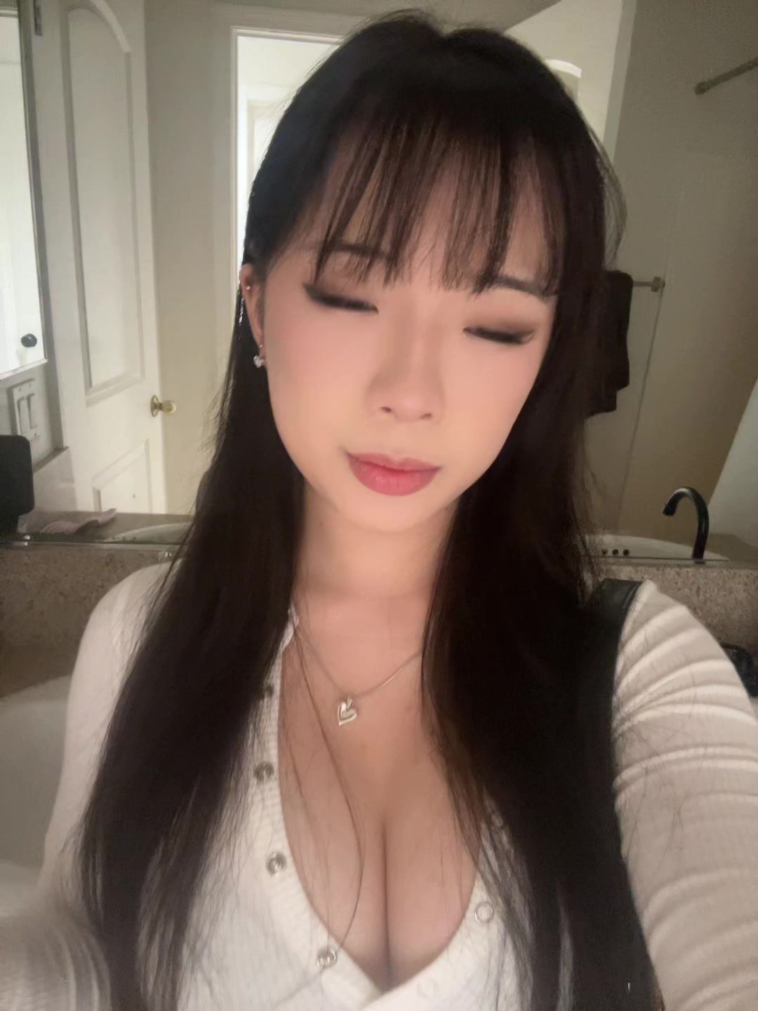 @ejoyshin