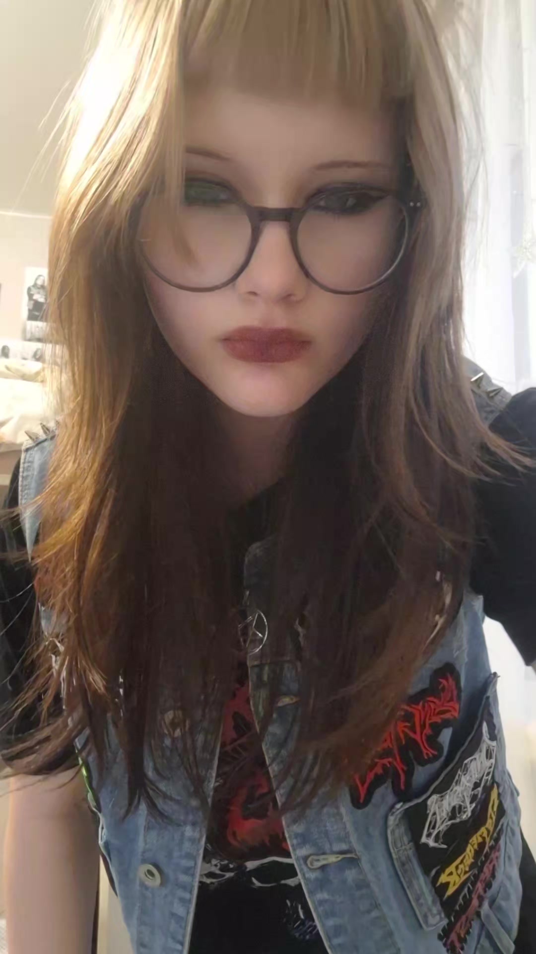 @Mari☣️