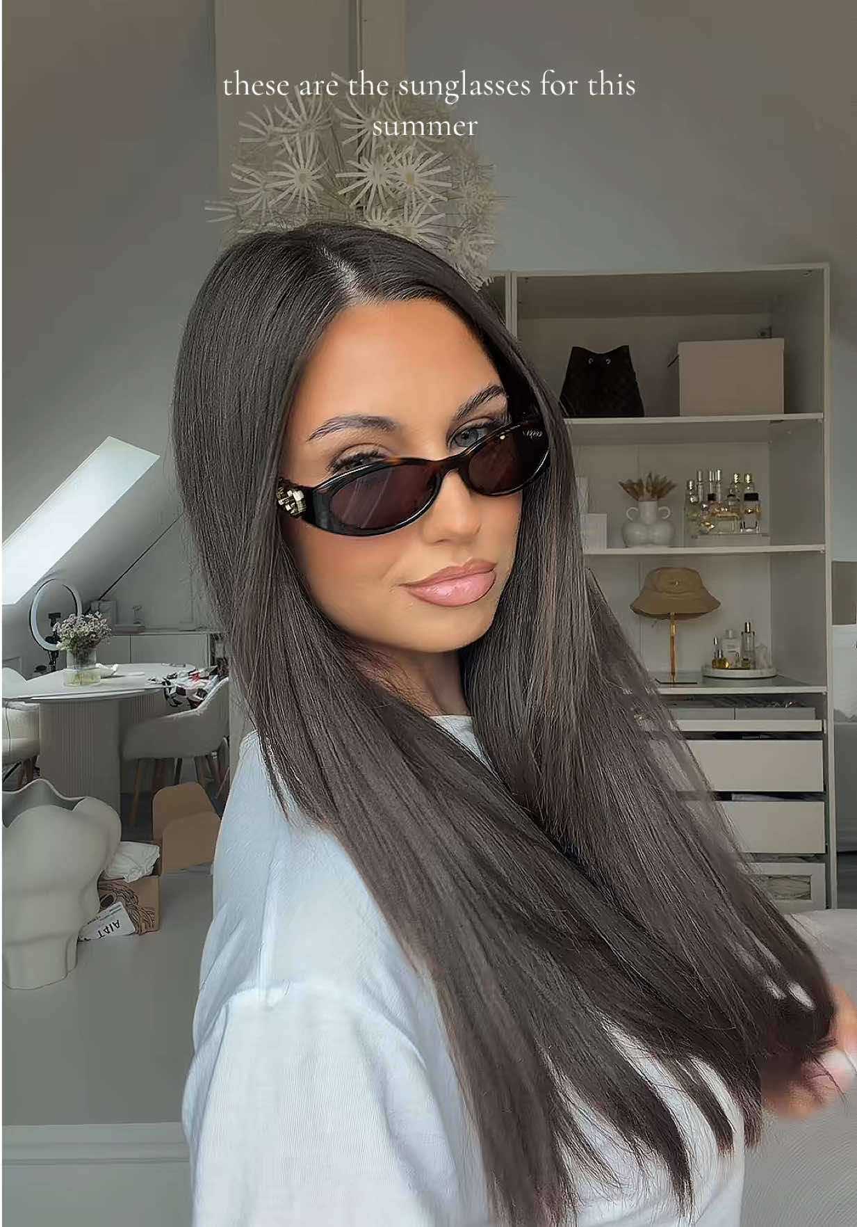 @leaisi