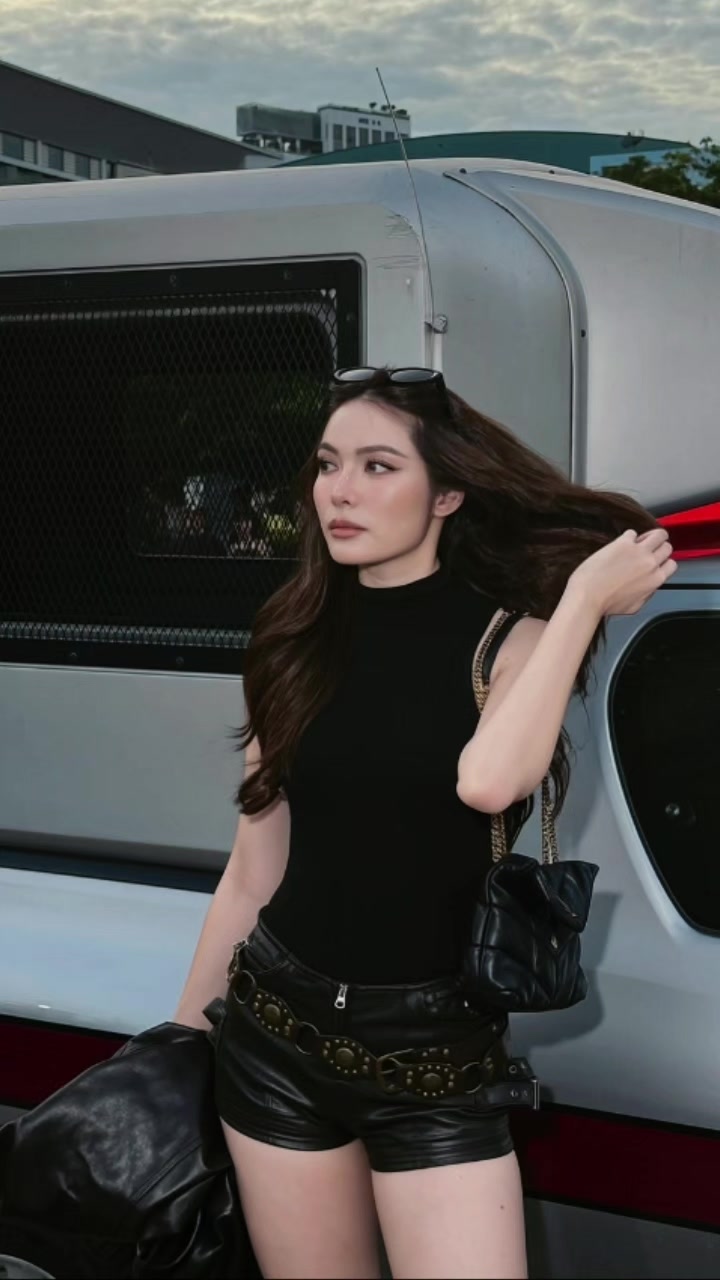 @JCB