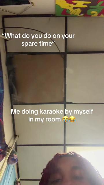 @Ercfj