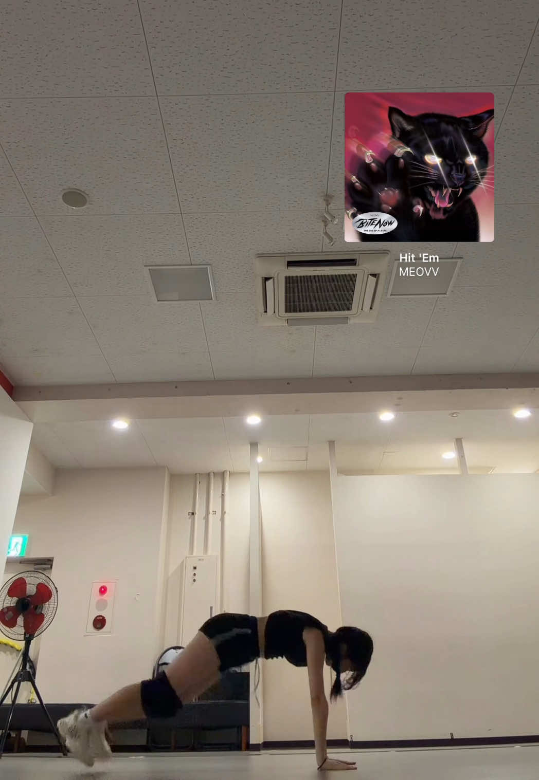 @m.0mnwon