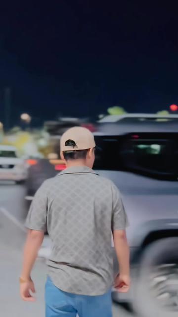 @ⲘL _♕