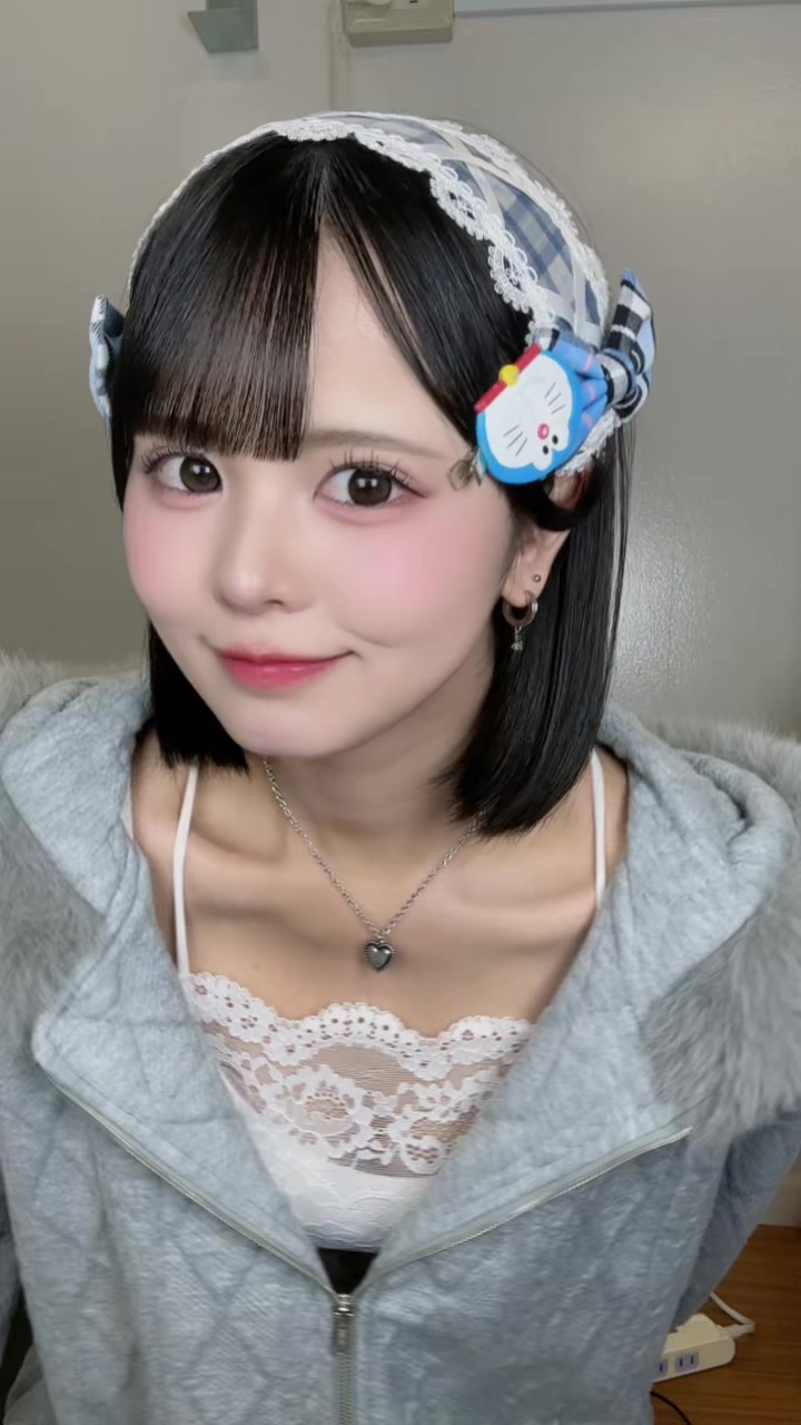 @みずのまゆ