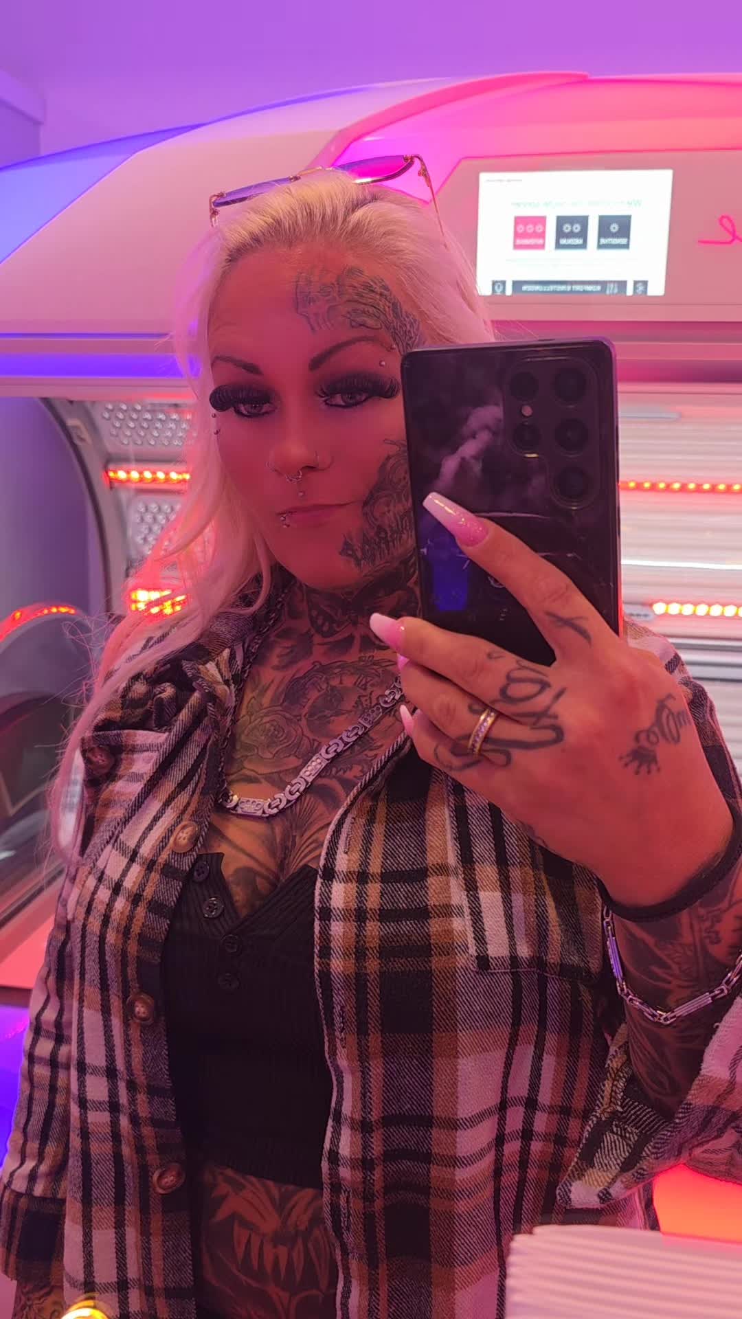 @𝓝𝓲𝓬𝓴𝔂.𝓞𝓯𝓯𝓲𝔃𝓲𝓮𝓵𝓵
