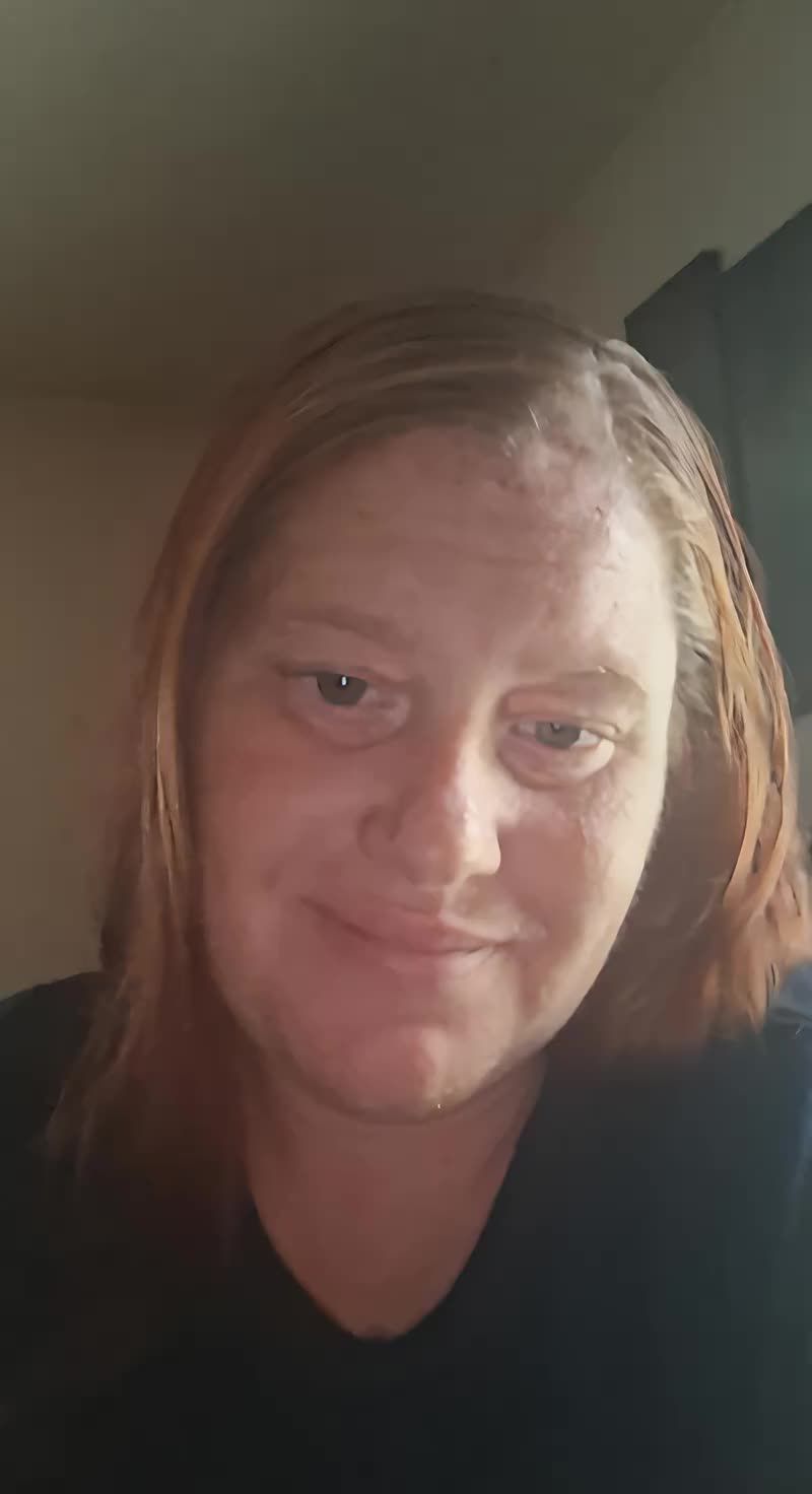 @sheryllgannon493 hell b****