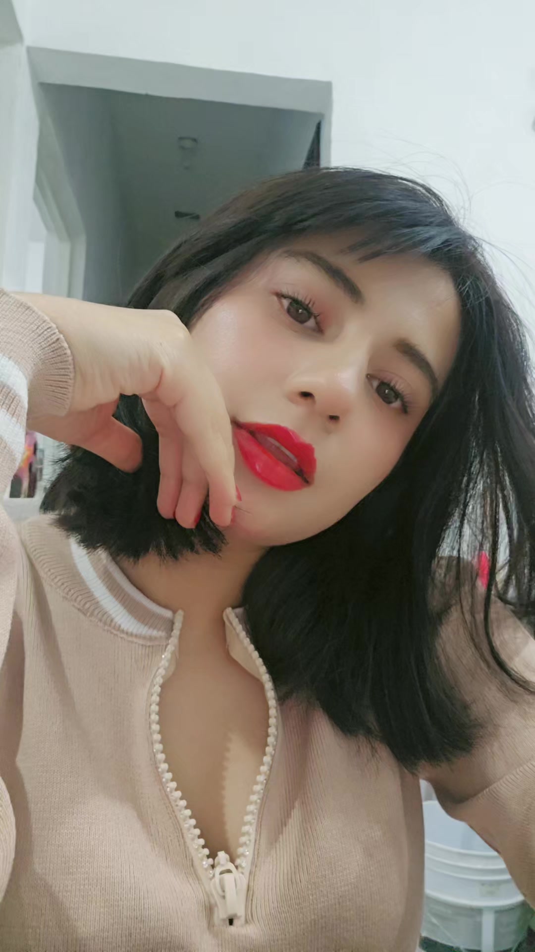 @DEBRA JEAN 🧚&zwj;♀️🐝👑