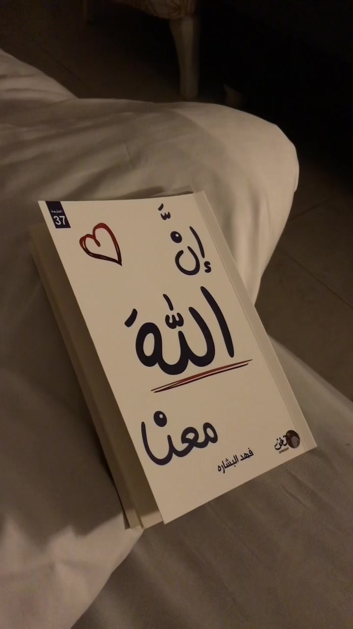 @𑣲.