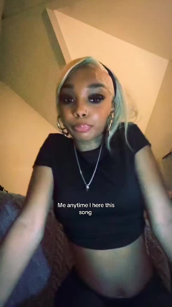 @Prettylilbrownskin