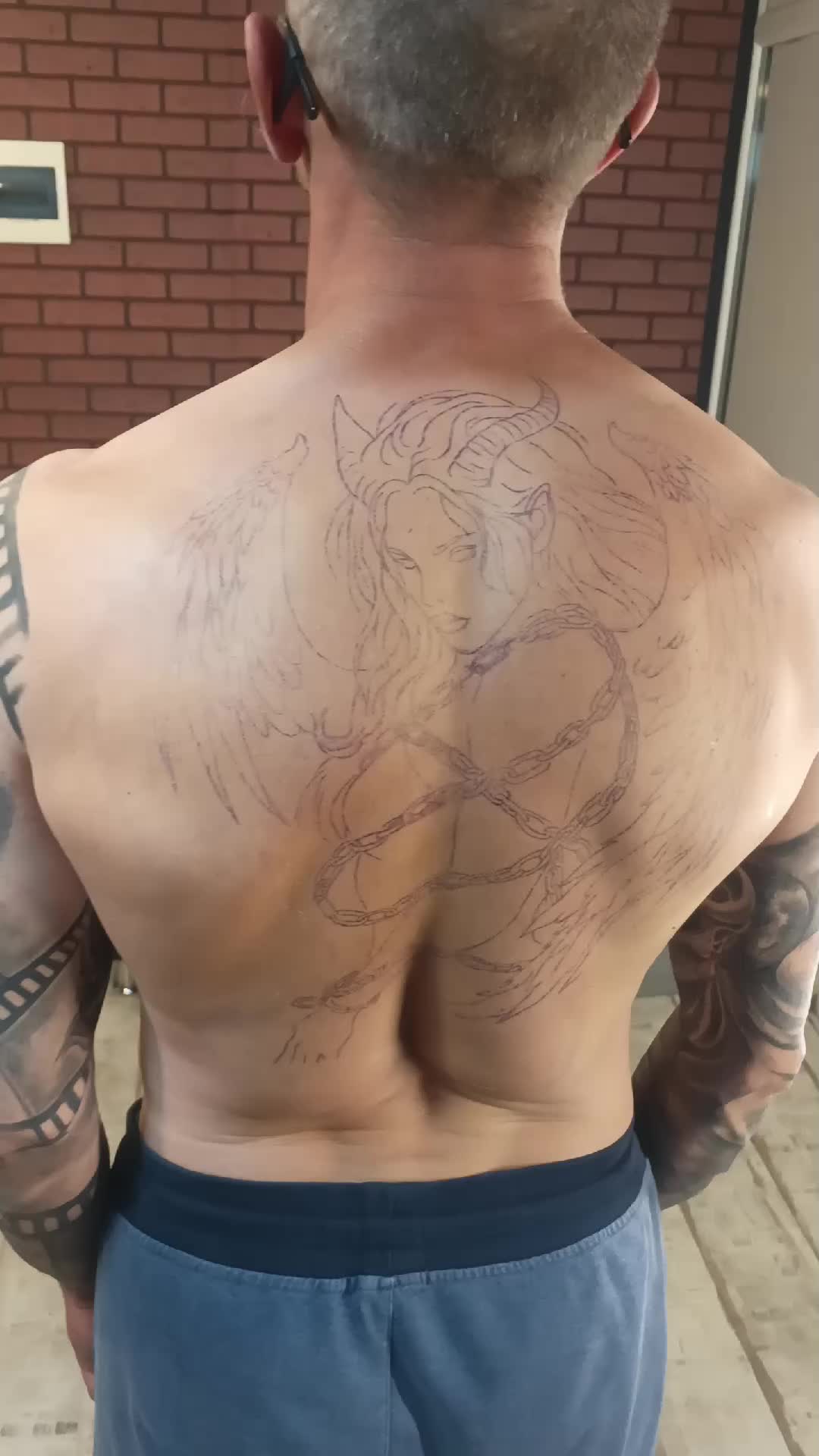 @Тату мастер Чалтырь